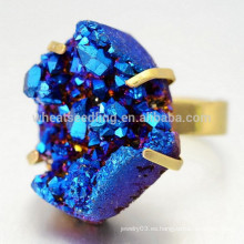 Bisel de la manera que fija los anillos naturales grandes de la piedra preciosa druzy, anillo de cobre